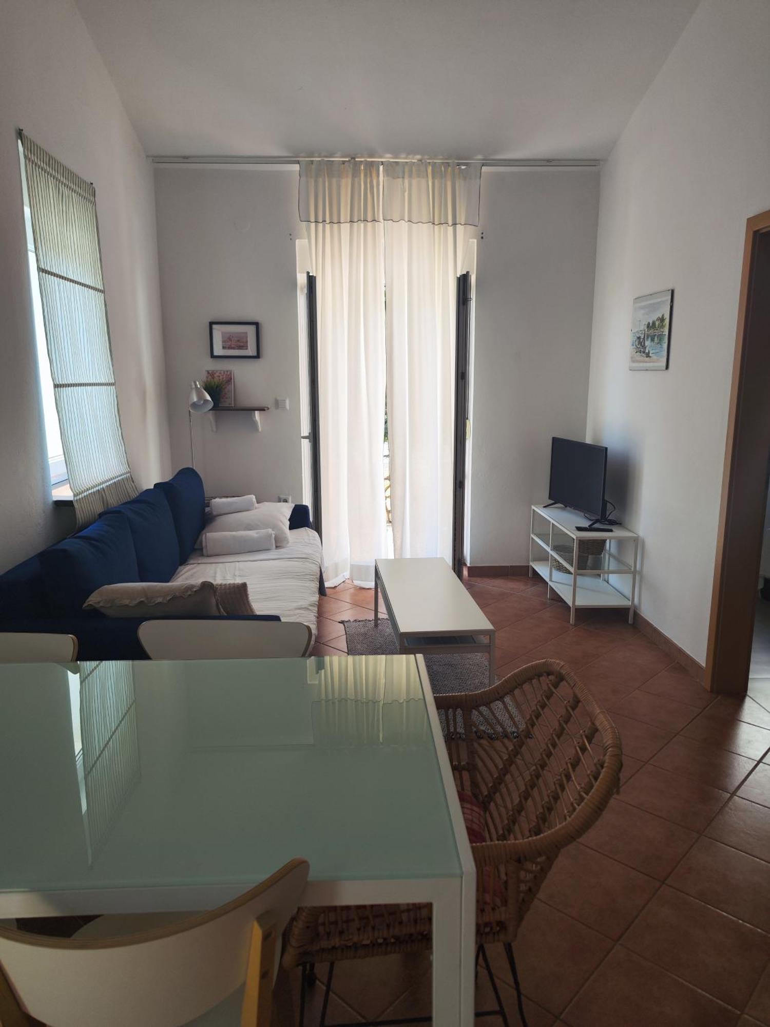 Lavender House Mandre